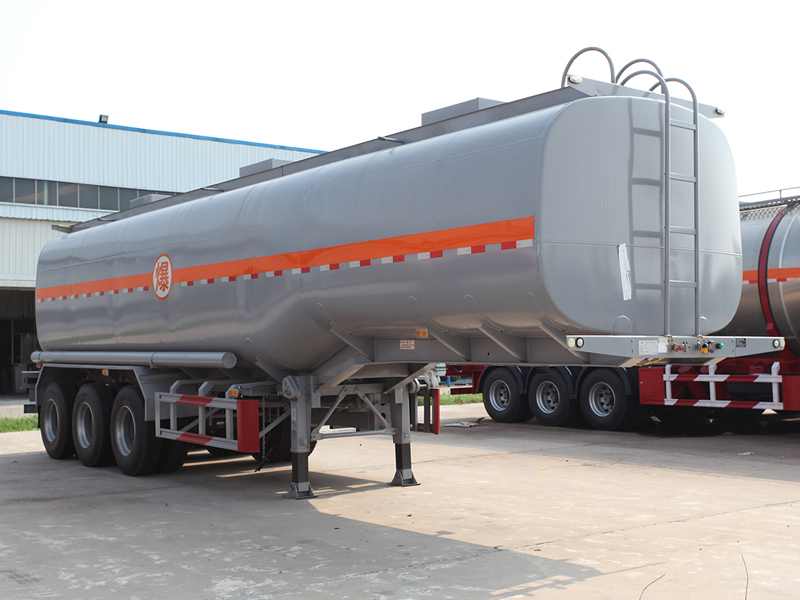 3 Axle 45000L Fuel Tanker Trailer 3 Axle 45000L Fuel Tanker Trailer