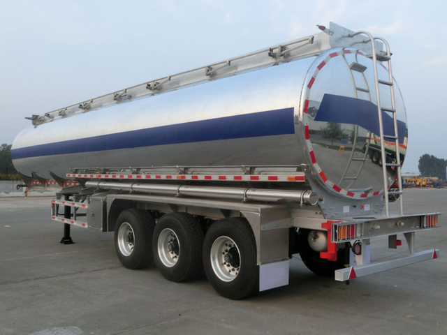 45000L Stainless Steel Fuel Tanker Trailer for Sale