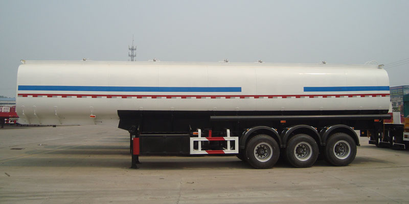 40,000 Liter Fuel Tanker for Sale