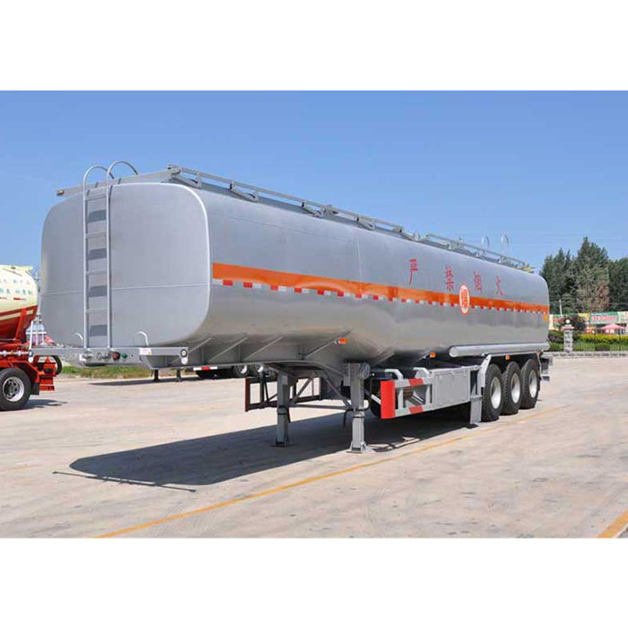 New Bitumen Tanker Trailers with a Capacity of 20 cm3-50 cm3