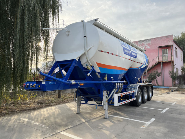 Best Bulk Cement Tanker Truck Trailer for Sale
