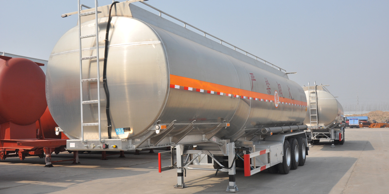 Stainless Steel Fuel Tank Trailer for Sale