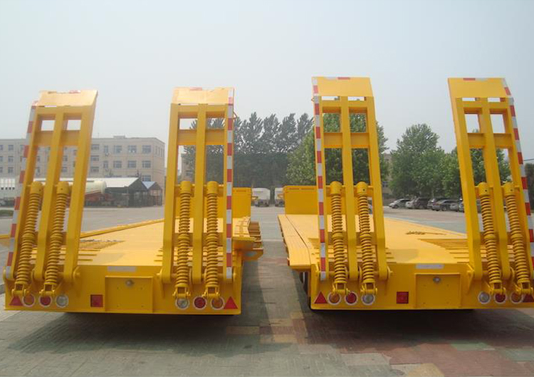 100-lowbed-semi-trailer-shipped-to-cameroon