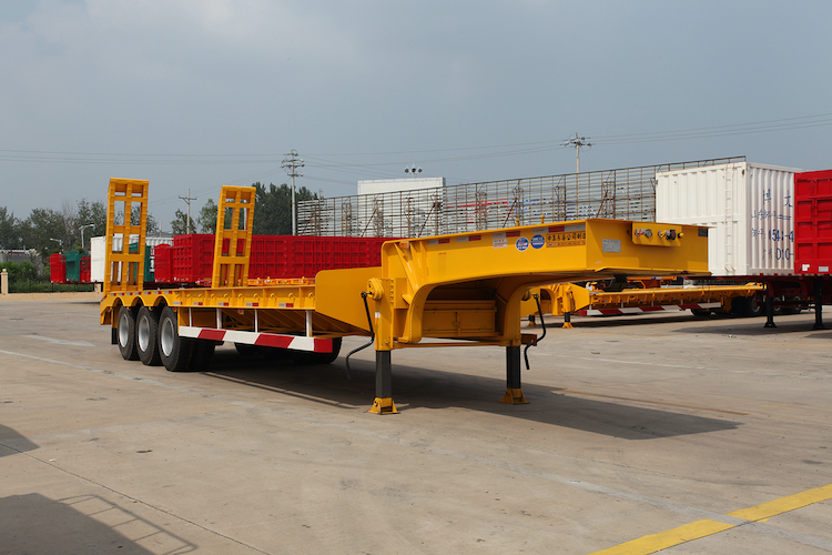 lowbed-railer-anufacturers-in-south-africa-3-axle-front.jpg