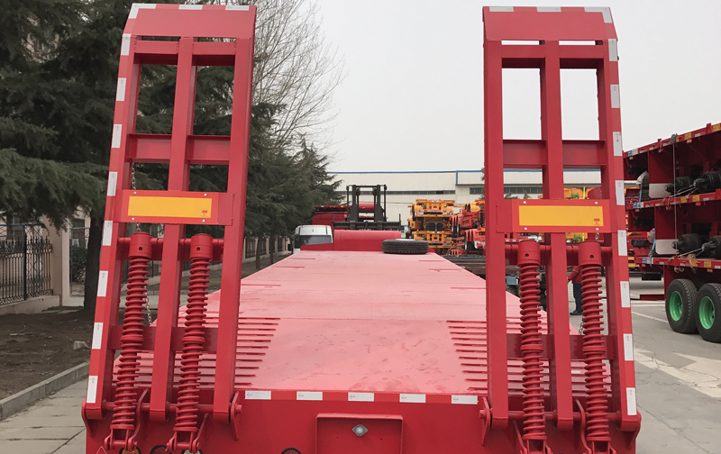 3 Axle 40ft Low Bed Trailer for Sale