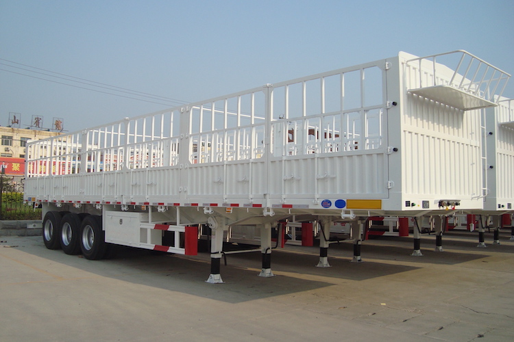13m-Cargo-fence-semi-trailer.JPG