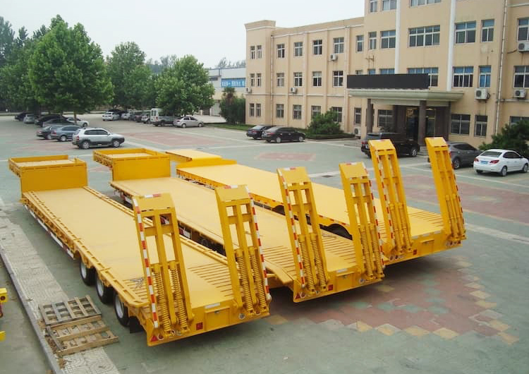 50-lowbed-semi-trailer-shipped-to-mongolia