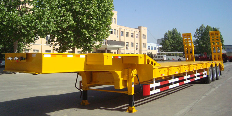 3 Axle Lowbed Semi Trailer Factory